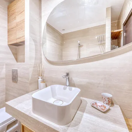 Peaceful Haven, Terrace In Nice