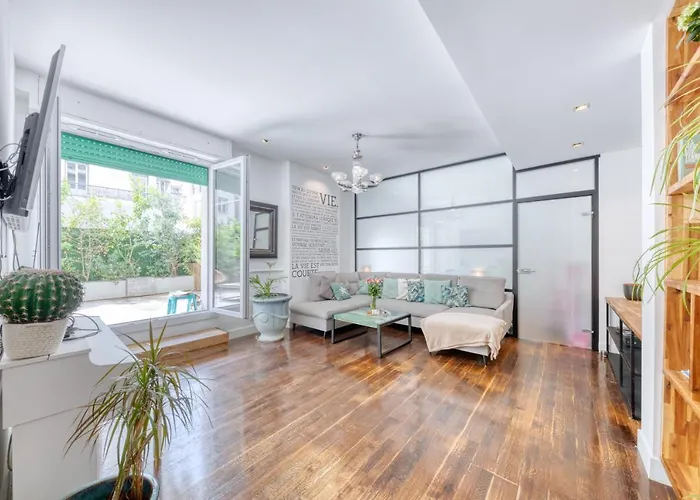 Peaceful Haven, Terrace In شقة