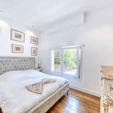 דירה Peaceful Haven, Terrace In